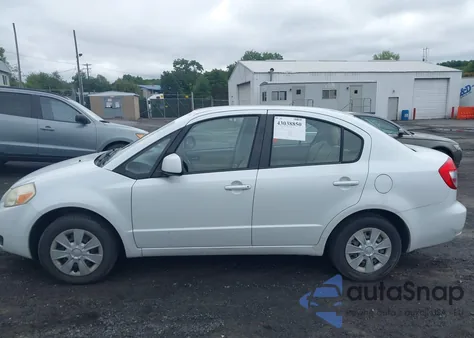 2011 Suzuki Sx4 Le/Le Anniversary Edition из США, поврежденный, VIN JS2YC5A28B6300723